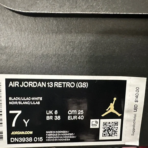 Air Jordan 13 Retros - Picture 3 of 3